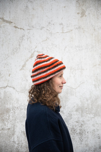 Breiboek - 52 weeks of Scrap Yarn: Projects for crafters - Laine (ENG)