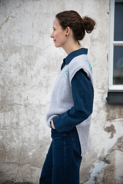 Breiboek - 52 weeks of Scrap Yarn: Projects for crafters - Laine (ENG)