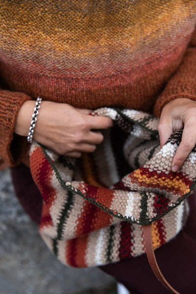 Breiboek - 52 weeks of Scrap Yarn: Projects for crafters - Laine (ENG)