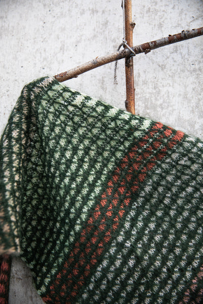 Breiboek - 52 weeks of Scrap Yarn: Projects for crafters - Laine (ENG)