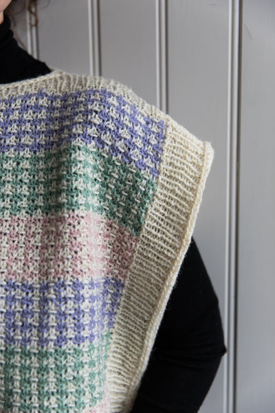 Breiboek - 52 weeks of Scrap Yarn: Projects for crafters - Laine (ENG)