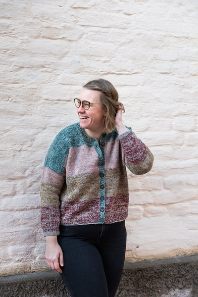 Breiboek - 52 weeks of Scrap Yarn: Projects for crafters - Laine (ENG)