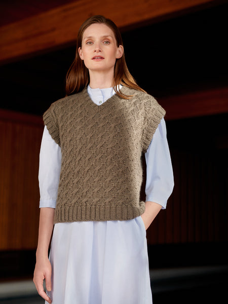 Breiboek - Entwined: Cables, Lace and knitted textures - Meiju Kallio  - Laine Publishing (ENG) (kopie)