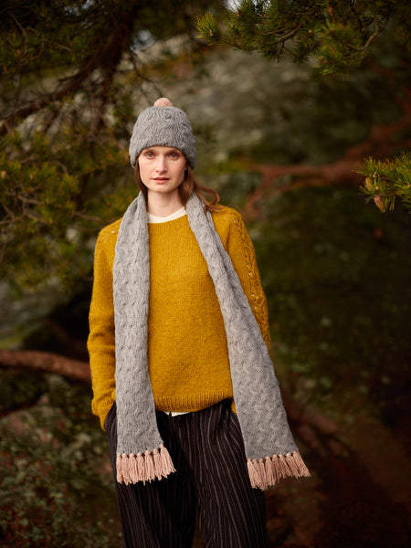 Breiboek - Entwined: Cables, Lace and knitted textures - Meiju Kallio  - Laine Publishing (ENG) (kopie)