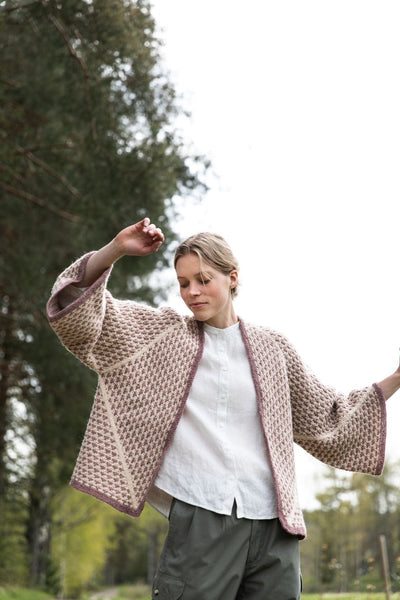 Breiboek - Tukubook: Nordic knits. Silent strength - Tiina Huhtaniemi and Erika Appelström - Laine Publishing (ENG) (kopie)