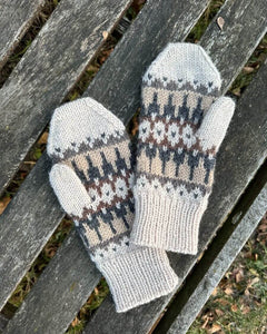 PetiteKnit - Celeste Mittens