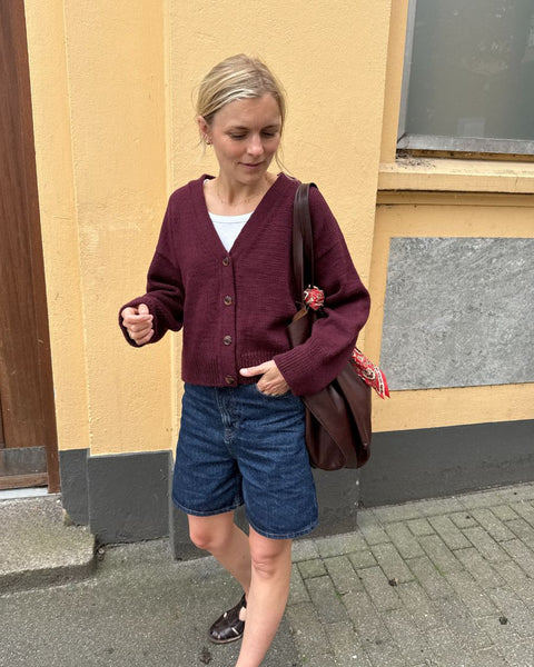 PetiteKnit - Scarlet Cardigan